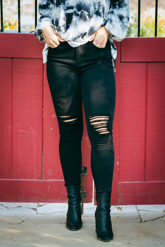 Jet Black Distressed Judy Blue Skinnies