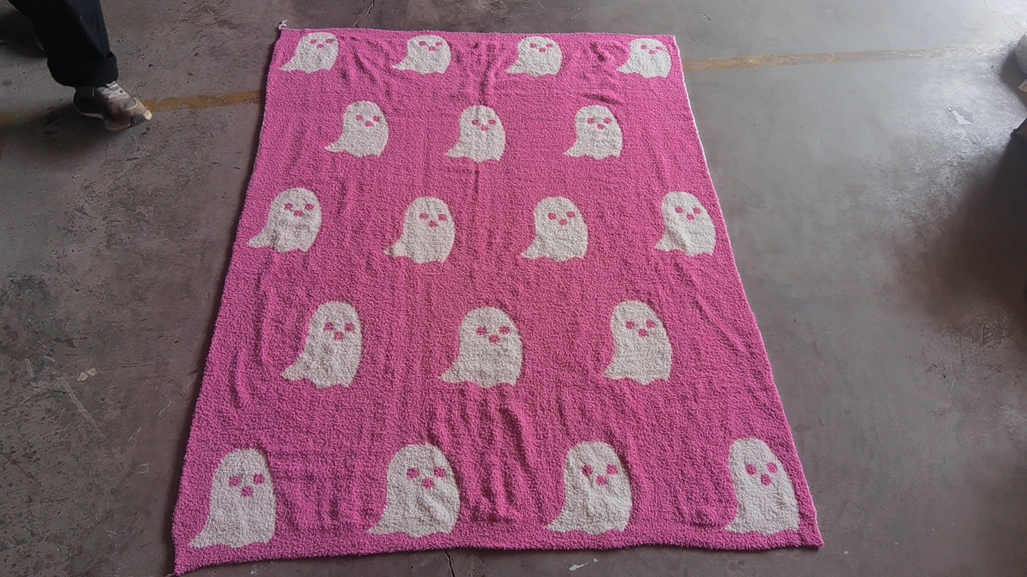 Half Fleece Ghost Blanket